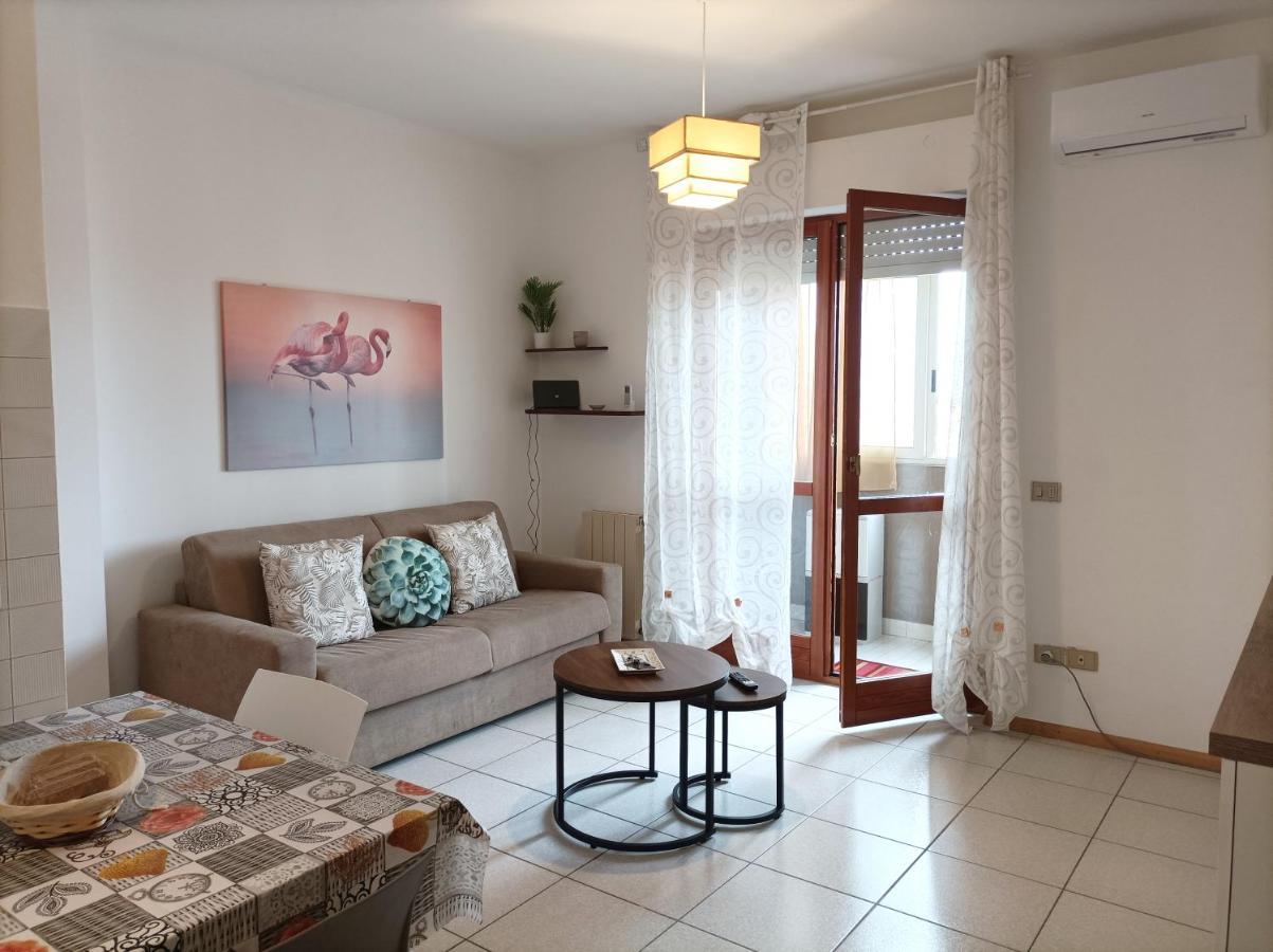 Gentarrubia - a casa nel cuore della città Oristano Extérieur photo